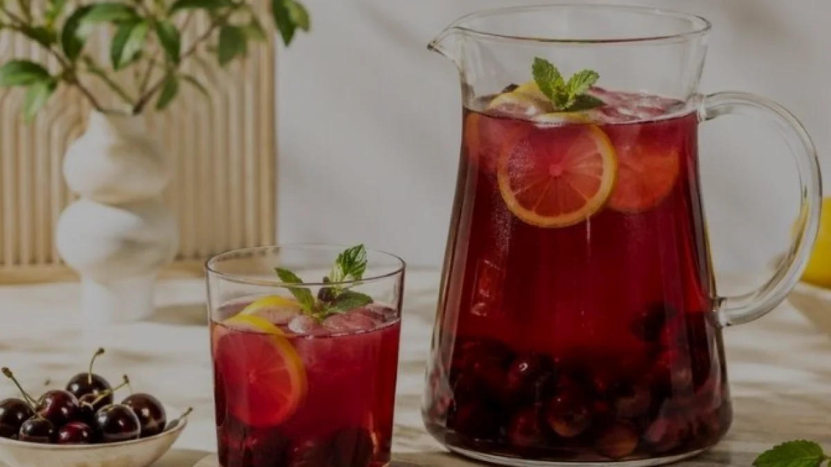 Ev Yapımı Ferahlatıcı Limonlu Vişne Şerbeti Tarifi