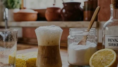 Cam Bardaklardaki İnatçı Lekelerden Kurtulmanın Pratik Yolu