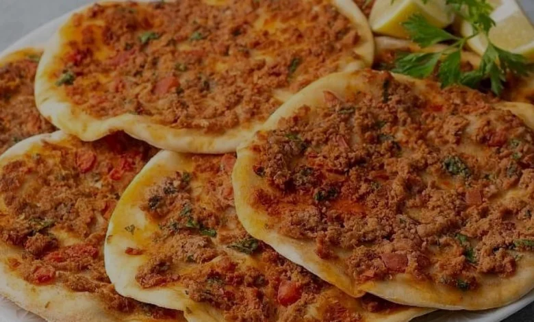 Evde Kuşgözü Lahmacun Hazırlamanın Püf Noktaları