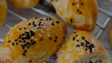 Evde Pratik Yoğurtlu Poğaça Yapımı İçin Adım Adım Tarif