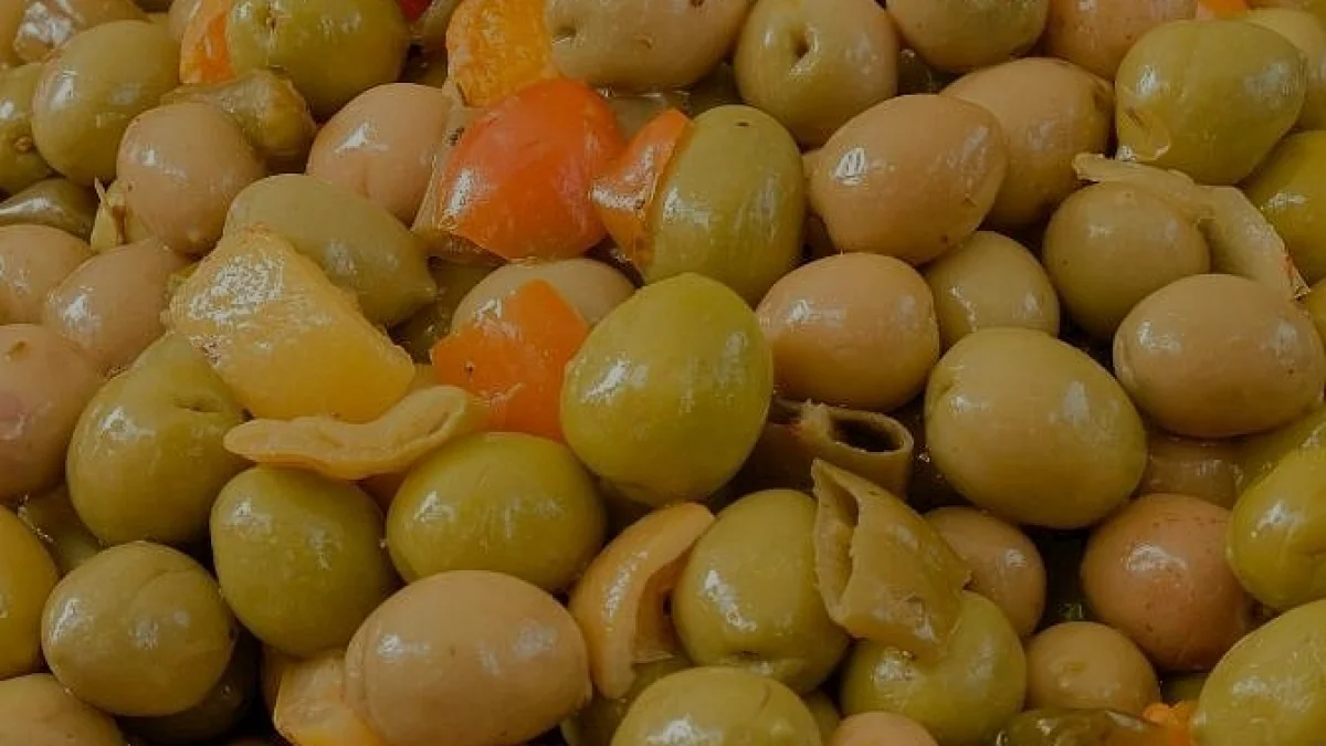 Evde Yeşil Zeytin Tatlandırmanın Püf Noktaları