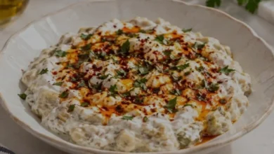 Lokanta Usulü Yoğurtlu Patlıcan Mezesi Hazırlama Rehberi