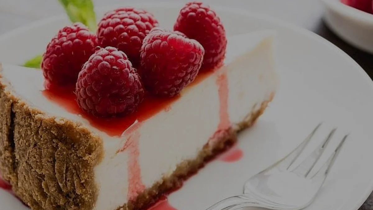 Pastane Usulü Frambuazlı Cheesecake Hazırlamanın Püf Noktaları